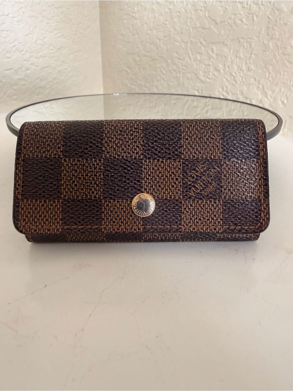 LV Louis Vuitton DAMIER KEY HOLDER 4
Rings